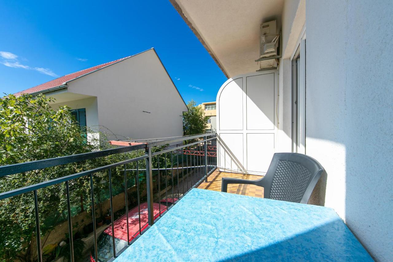 Apartments With A Parking Space Gradac, Makarska - 14708 Exterior photo